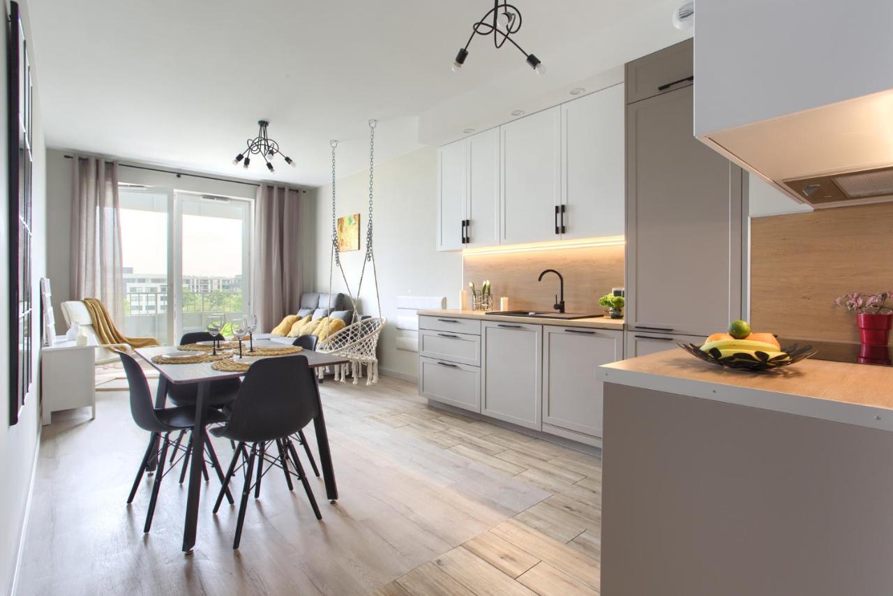 Superapart Komputerowa 8 วอร์ซอ ภายนอก รูปภาพ